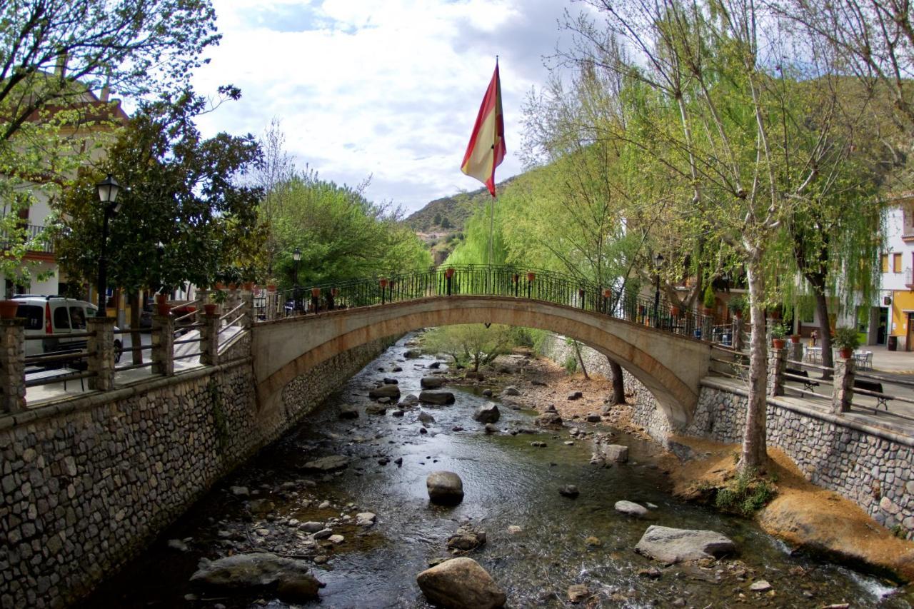 El Refugio Otel Pinos Genil Dış mekan fotoğraf