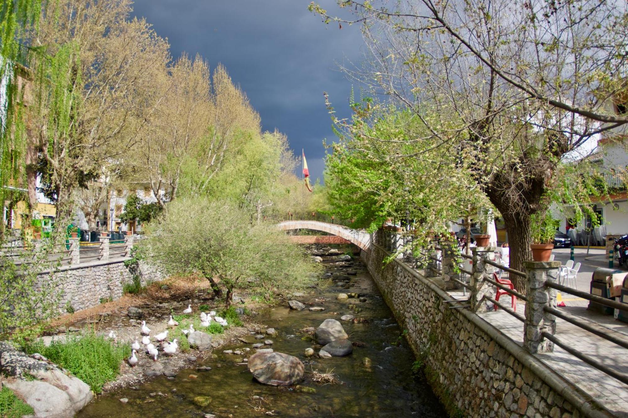 El Refugio Otel Pinos Genil Dış mekan fotoğraf